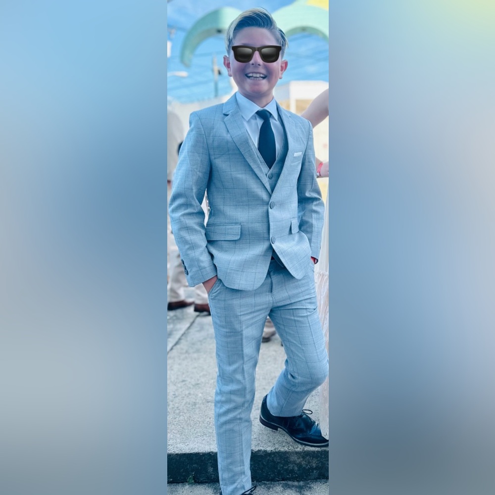 Black N Bianco Boy’s' Slim Fit Grey Suit